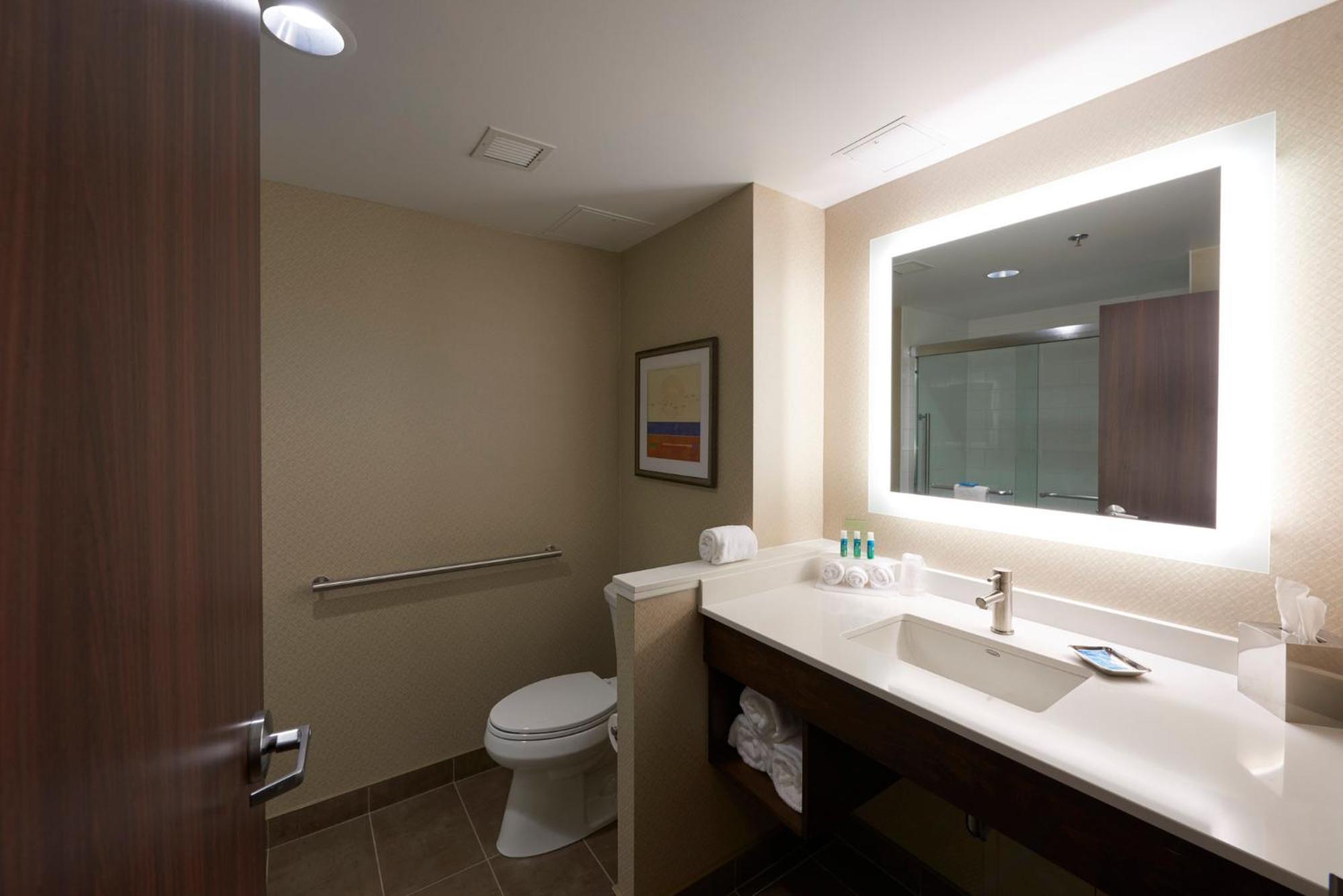 Holiday Inn Express & Suites St. John'S Airport By Ihg Εξωτερικό φωτογραφία
